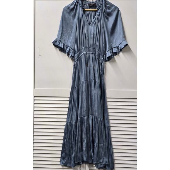 Mink Pink Women Ines Midi Dress French Blue Size X-Small Layered Preppy - Picture 10 of 10